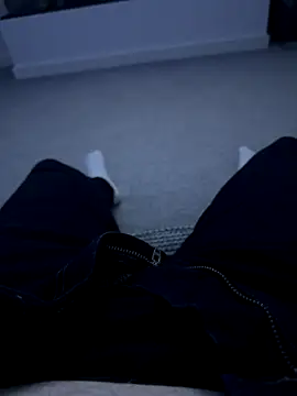 Snapshot of -bfc1882- chatting on November 2025 04:28:02 PM -bfc1882- online show from November 2025 04:28:02 PM