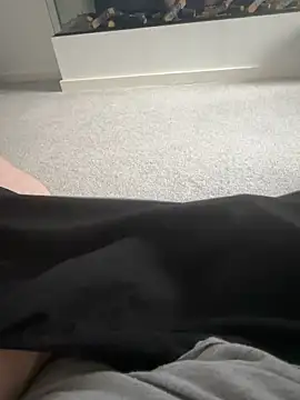 Snapshot of -bfc1882- chatting on November 2025 08:58:01 AM -bfc1882- online show from November 2025 08:58:01 AM