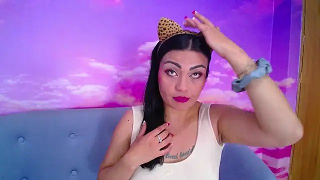 mei kora online show from November 2025 12:05:02 PM