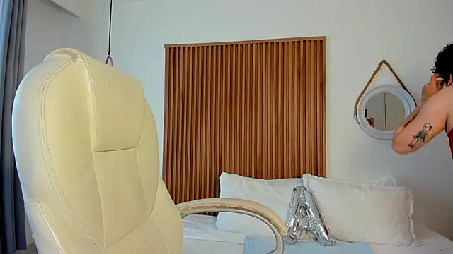 Alaska deluxe online show from March 2026 07:11:01 PM