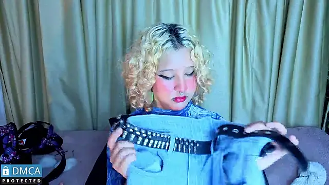 ahsly Zam online show from February 2026 03:01:02 AM