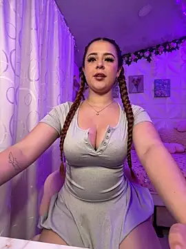 April Beckett02 online show from April 2026 10:27:02 AM