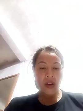 Stella-456 online show from May 2026 05:08:01 PM