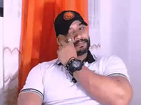 musclehetero online show from May 2026 11:13:01 PM