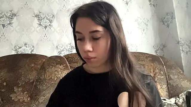 Snapshot of DebbiGoodknight chatting on December 2025 09:25:01 AM DebbiGoodknight online show from December 2025 09:25:01 AM