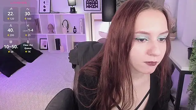 Snapshot of BeautifulSnake chatting on December 2025 08:29:01 PM BeautifulSnake online show from December 2025 08:29:01 PM