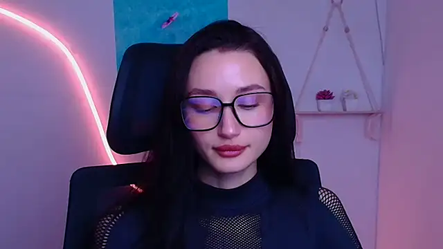 Stella XO online show from December 2025 06:41:02 AM