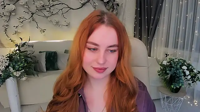 Snapshot of AirySilhouette chatting on November 2025 02:47:02 AM AirySilhouette online show from November 2025 02:47:02 AM