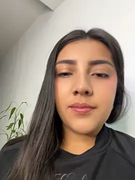 Snapshot of Sammyy_torres chatting on June 2026 04:23:01 AM Sammyy torres online show from June 2026 04:23:01 AM