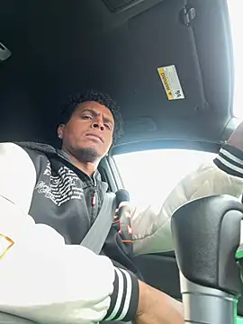 Snapshot of 24denio chatting on February 2026 05:20:01 PM 24denio online show from February 2026 05:20:01 PM