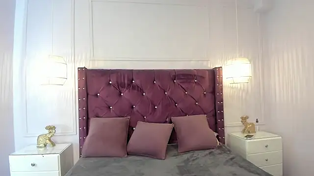 Snapshot of monserrat_cutte chatting on November 2025 11:54:01 AM monserrat cutte online show from November 2025 11:54:01 AM