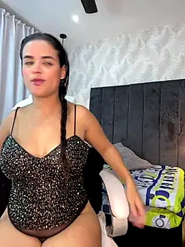 Aria Kitty online show from November 2025 07:46:02 PM