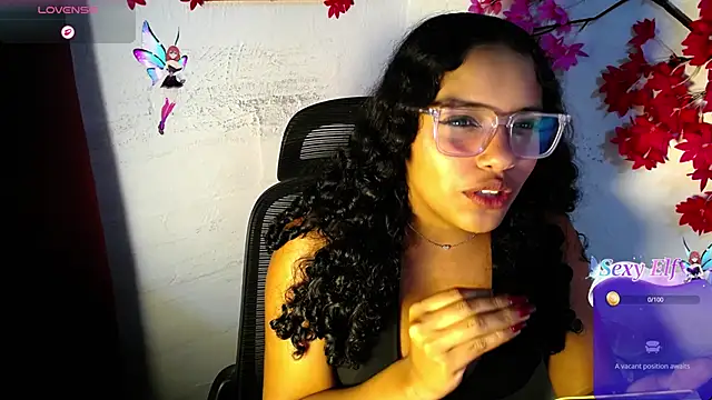 Snapshot of chleo_rosse chatting on July 2026 03:23:01 AM chleo rosse online show from July 2026 03:23:01 AM