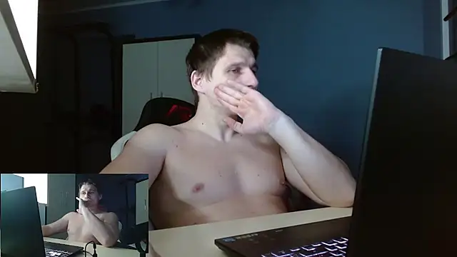 Snapshot of Poliglotjoe1 chatting on February 2026 05:06:02 PM Poliglotjoe1 online show from February 2026 05:06:02 PM