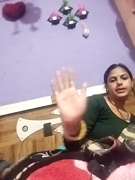 Snapshot of Yt_kinjal chatting on December 2025 09:52:01 PM Yt kinjal online show from December 2025 09:52:01 PM