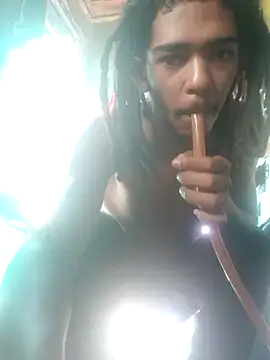 Eezxxx online show from February 2026 01:25:01 PM