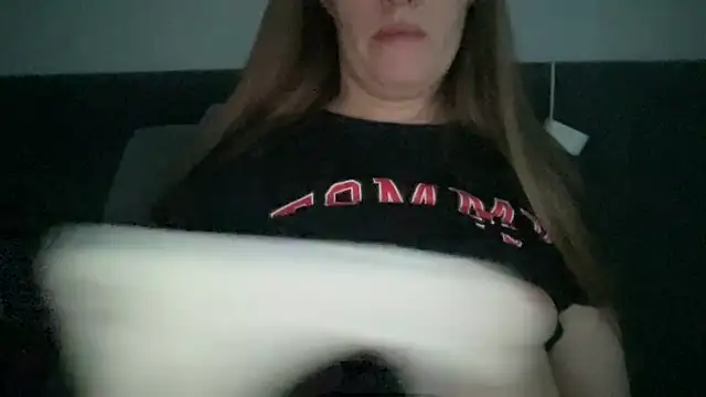 Snapshot of alisa_kitcat chatting on December 2025 05:23:01 AM alisa kitcat online show from December 2025 05:23:01 AM