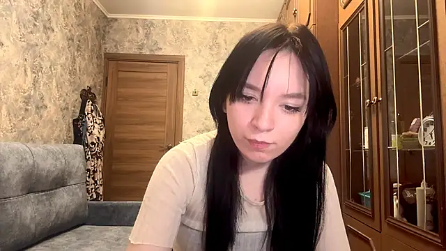 Snapshot of KiyokoEeds chatting on December 2025 02:03:01 PM KiyokoEeds online show from December 2025 02:03:01 PM