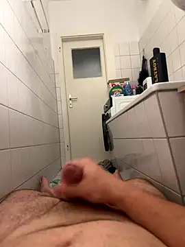 Snapshot of Paul_Klein20000 chatting on December 2025 06:24:02 PM Paul Klein20000 online show from December 2025 06:24:02 PM