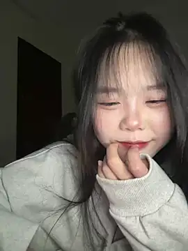 Snapshot of Kiee-lee chatting on February 2026 02:49:01 PM Kiee-lee online show from February 2026 02:49:01 PM