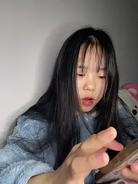 Snapshot of Kiee-lee chatting on March 2026 03:30:01 PM Kiee-lee online show from March 2026 03:30:01 PM