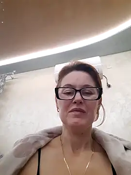 LanaOlbenst online show from December 2025 06:56:01 PM