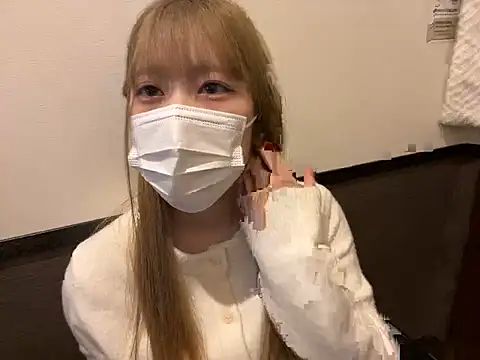 Snapshot of binyu_rua chatting on December 2025 02:10:02 PM binyu rua online show from December 2025 02:10:02 PM