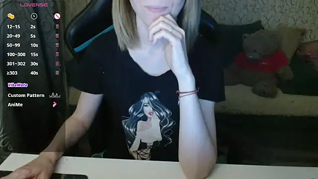 Snapshot of __Katherine___ chatting on November 2025 02:40:02 PM Katherine online show from November 2025 02:40:02 PM