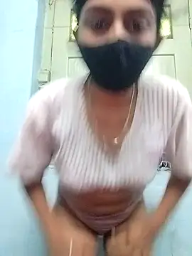 Miss tinaaa online show from December 2025 10:33:01 AM