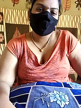 Snapshot of Paru_Tamil_Ponnu chatting on November 2025 06:01:01 AM Paru Tamil Ponnu online show from November 2025 06:01:01 AM