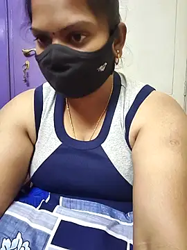 Snapshot of Paru_Tamil_Ponnu chatting on November 2025 06:02:02 AM Paru Tamil Ponnu online show from November 2025 06:02:02 AM