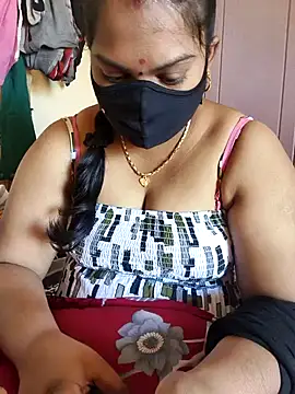 Snapshot of Paru_Tamil_Ponnu chatting on December 2025 06:08:02 AM Paru Tamil Ponnu online show from December 2025 06:08:02 AM