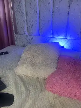 Snapshot of luna-fire chatting on March 2026 05:08:02 AM luna-fire online show from March 2026 05:08:02 AM