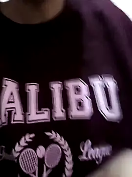 Snapshot of rimanoxe chatting on November 2025 05:56:01 PM rimanoxe online show from November 2025 05:56:01 PM