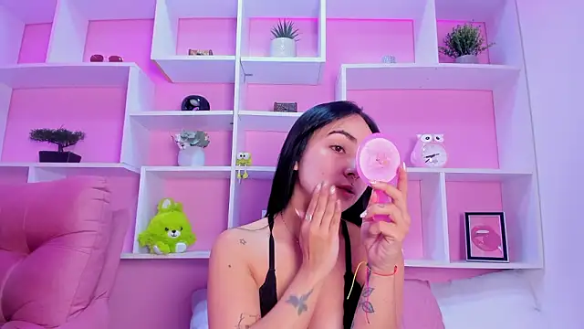 kittyMelvis online show from February 2026 12:37:02 PM