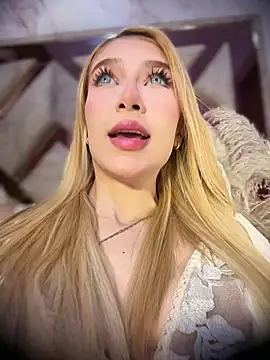 valeryfox   online show from March 2026 10:47:02 PM