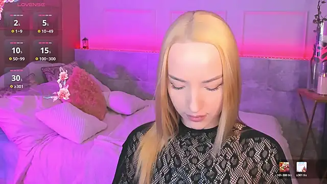 Snapshot of MarquiseMuse chatting on February 2026 06:22:02 AM MarquiseMuse online show from February 2026 06:22:02 AM