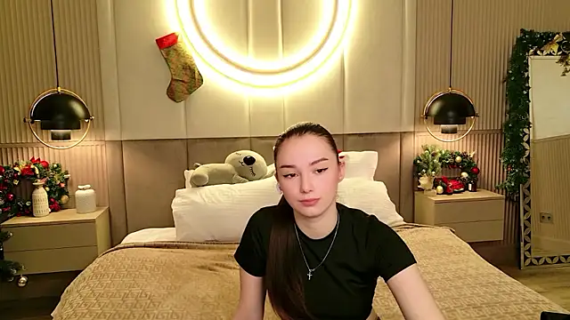 Amber Bond online show from January 2026 06:05:02 AM