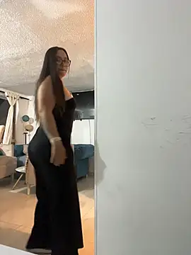 Snapshot of LyaRose chatting on December 2025 02:52:01 AM LyaRose online show from December 2025 02:52:01 AM