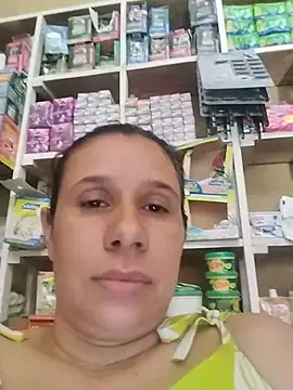 MIA-LARIOS online show from July 2026 03:15:02 PM