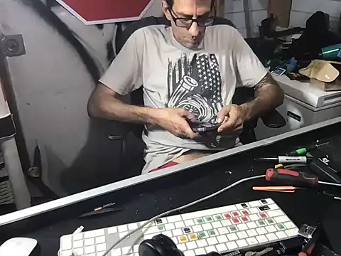 SinlessFreedom7 online show from February 2026 05:53:02 PM