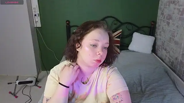 Vlada vv online show from July 2026 01:08:01 AM