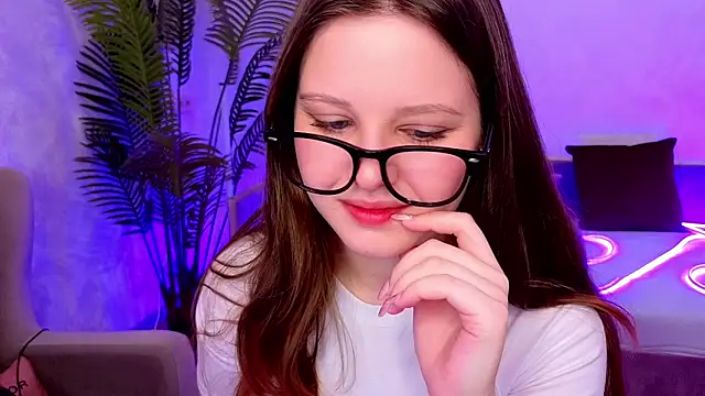 Snapshot of Lana_Moon__ chatting on November 2025 02:15:02 AM Lana Moon online show from November 2025 02:15:02 AM