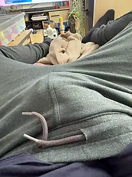 Snapshot of DuoMystic chatting on February 2026 10:19:01 AM DuoMystic online show from February 2026 10:19:01 AM