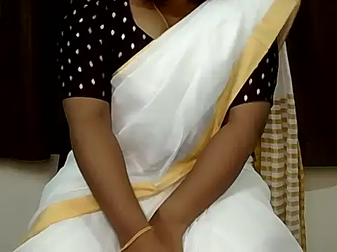 cleopatra9999 online show from April 2026 02:24:01 PM