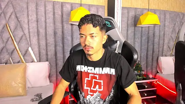 NicolaiKarav online show from January 2026 06:57:02 PM