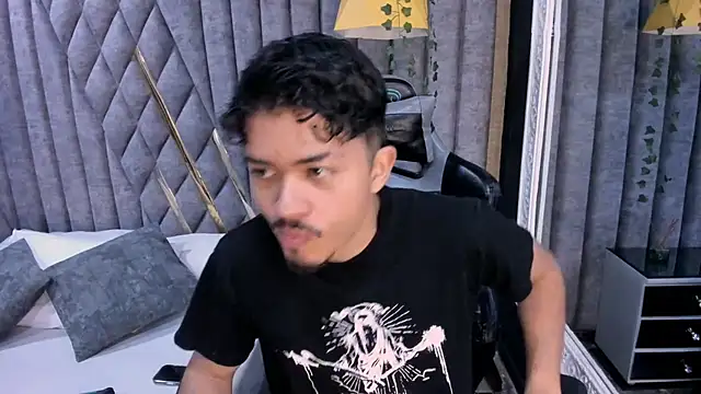 NicolaiKarav online show from April 2026 01:30:01 PM