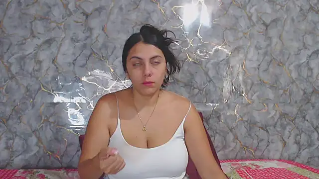 miarouse1531 online show from April 2026 04:55:01 PM