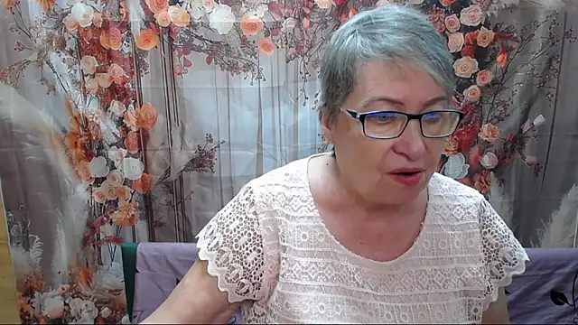 OlgaLuck online show from March 2026 06:18:02 AM