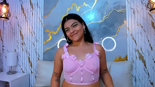 Snapshot of NIKIBUNNY chatting on November 2025 12:17:01 PM NIKIBUNNY online show from November 2025 12:17:01 PM